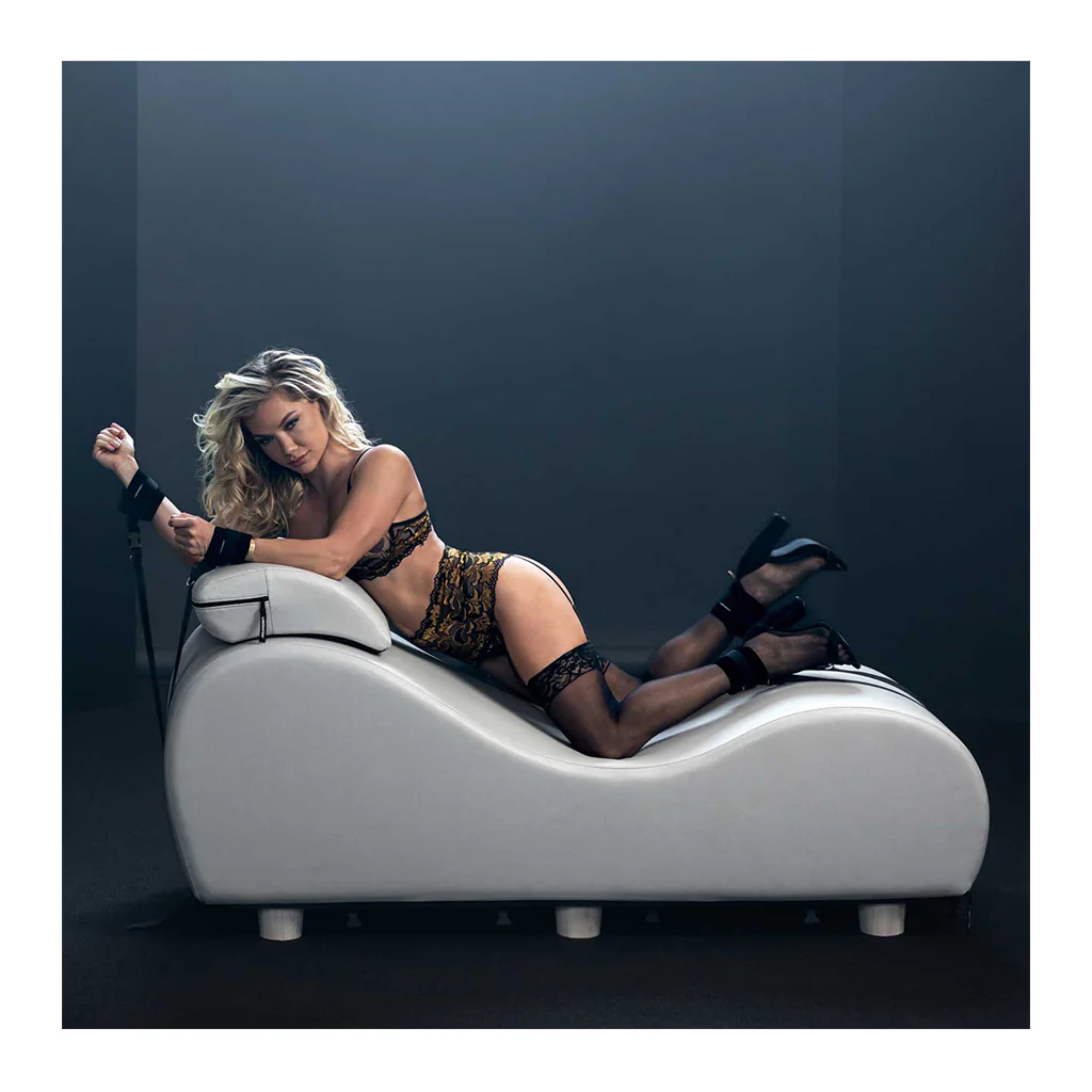 Liberator Black Label Esse Chaise II - Online Only - Image 3